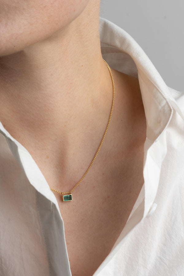 Emerald Una Necklace