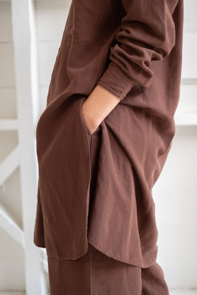THE TUNIC IN BROWN