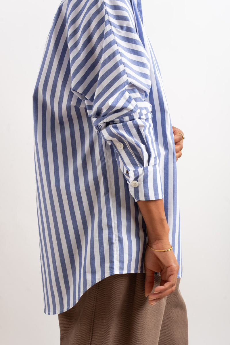 THE ONE SIZE SHIRT IN WIDE BLUE + WHITE STRIPE