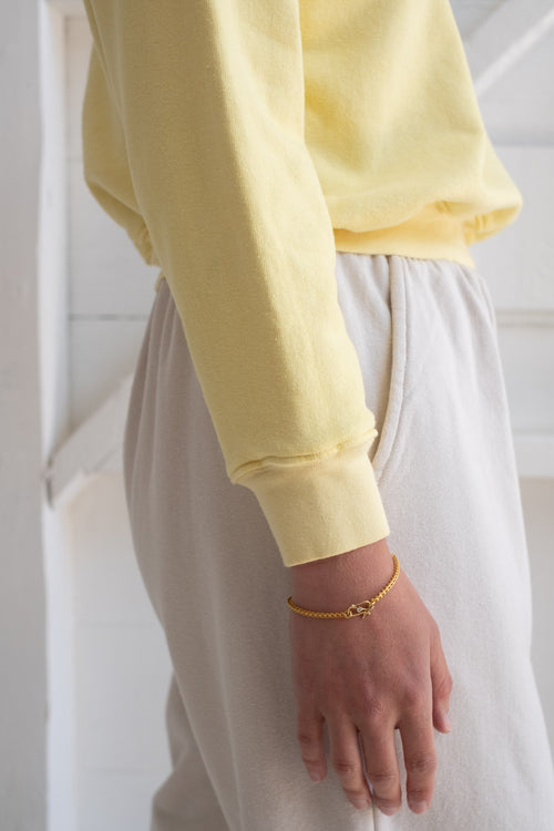 WOMEN'S CREWNECK SWEATSHIRT IN NOTEPAD YELLOW