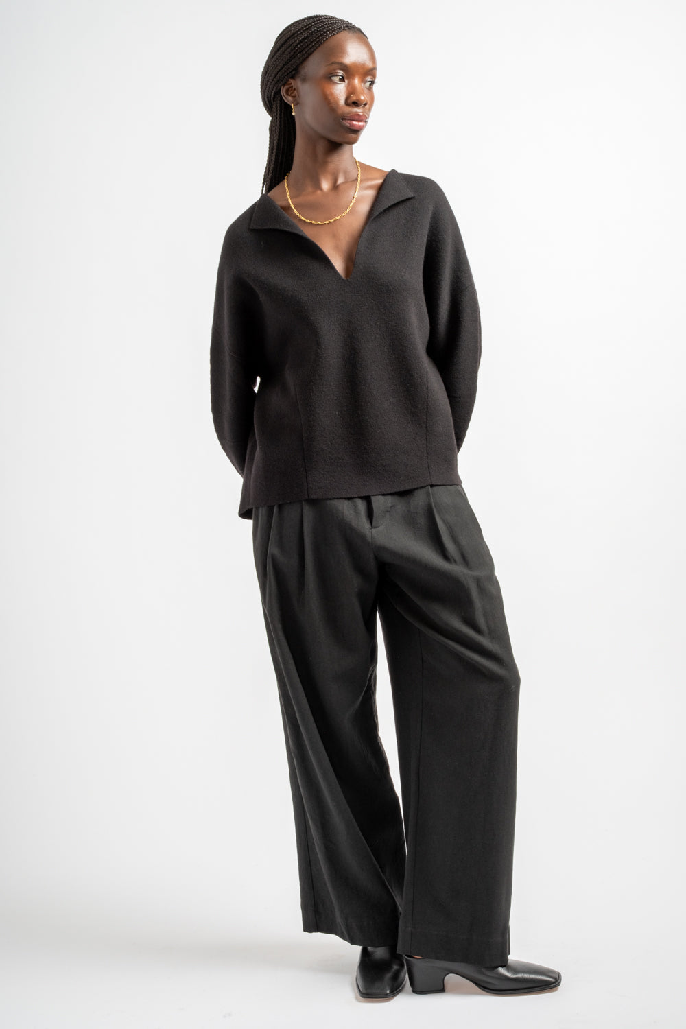 Double Knit Split Neck in Black