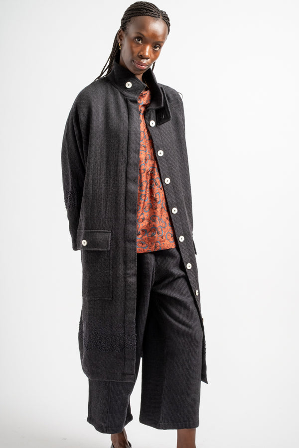 Aurora Embroidery Coat in Black