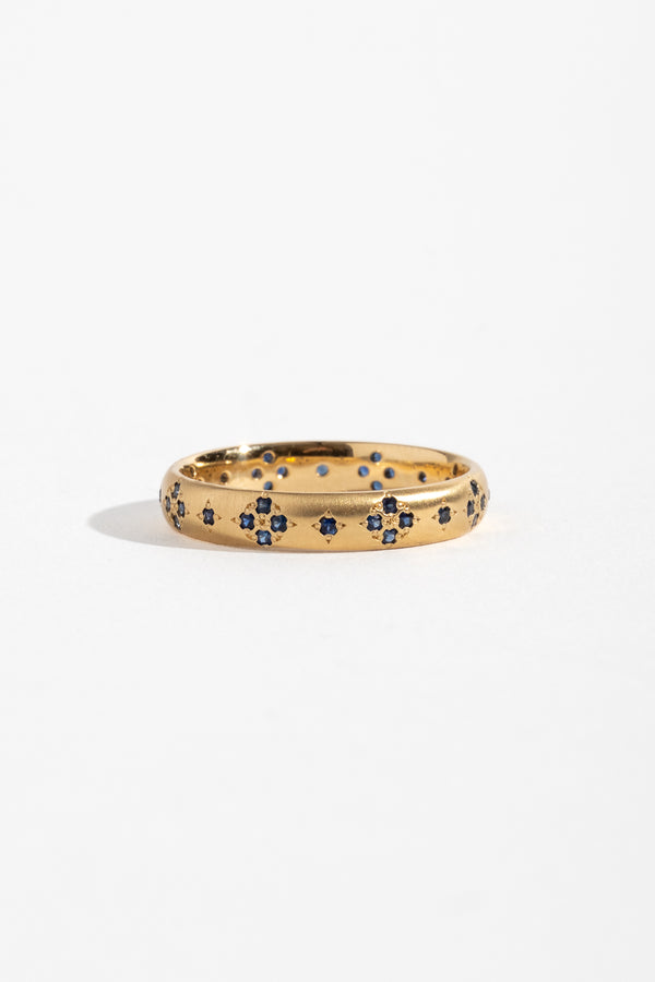 Rounded Memories Band with Blue Sapphire