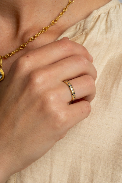 Rounded Memories Band with Blue Sapphire