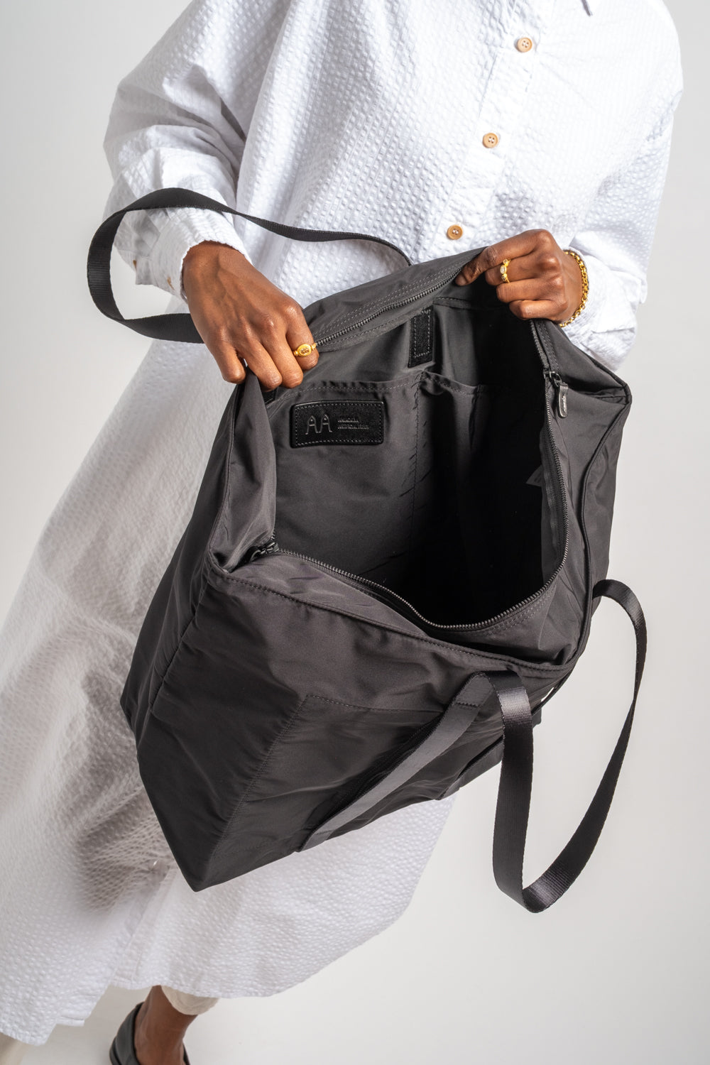 Large Gabardine Tote in Black