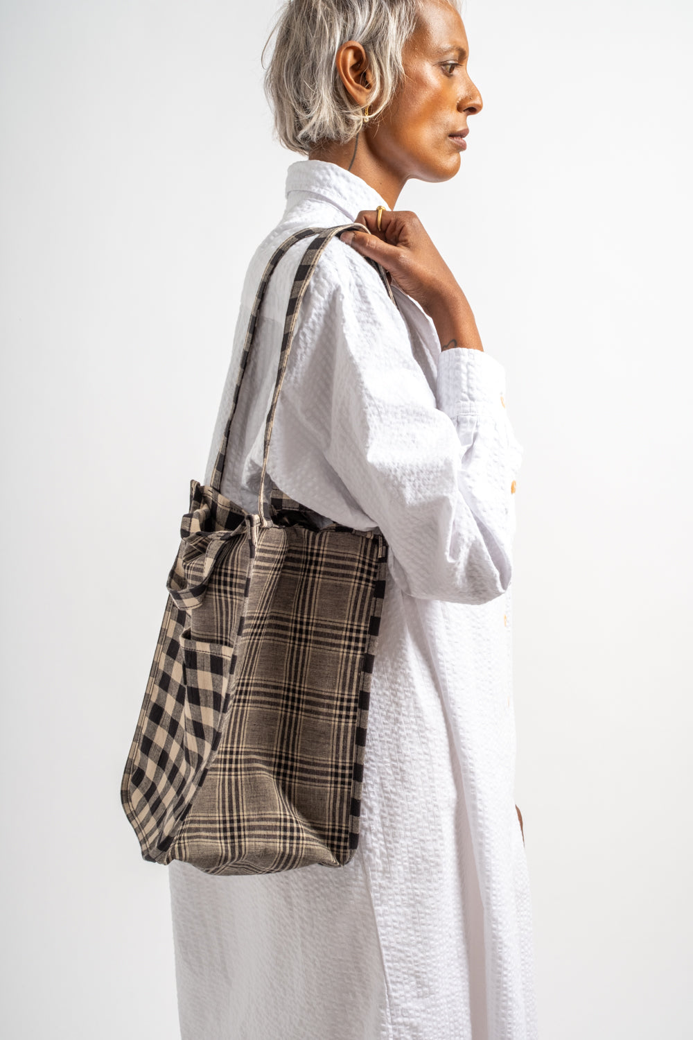Medium Easy Bag in Checkered Black