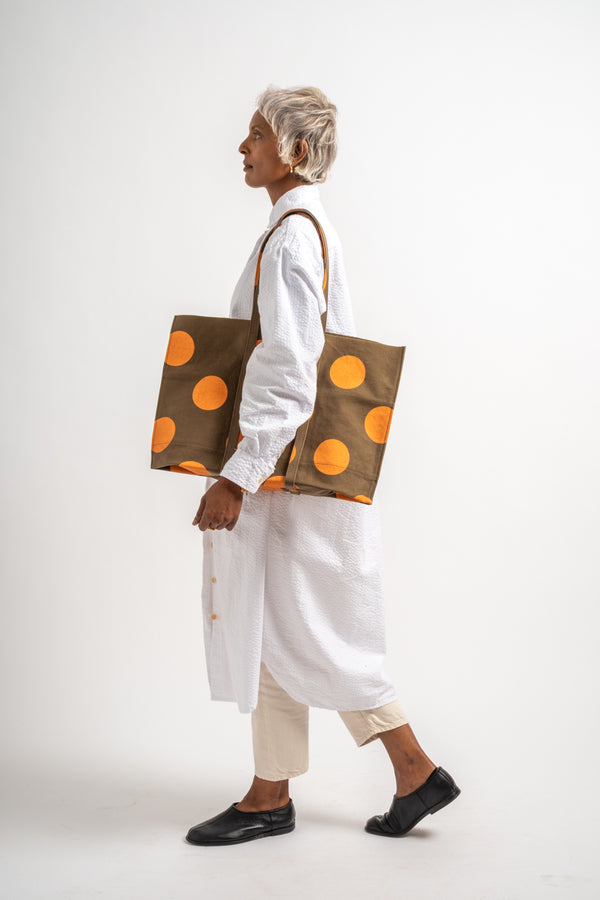 Medium Washed Canvas Tote in Orange Dot