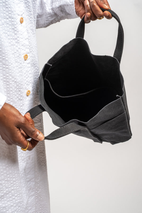 Washed Canvas 6-Pocket Tote in Black