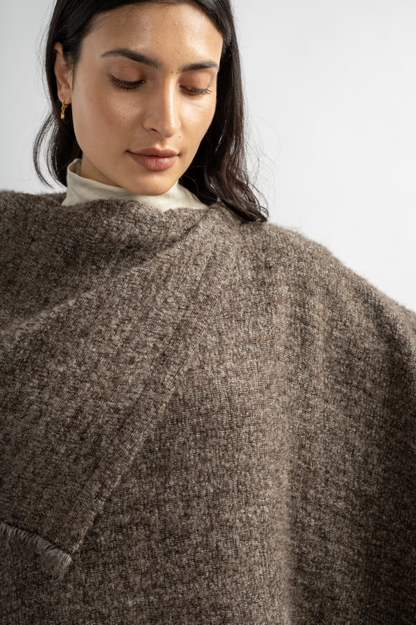 Alpaca Short Poncho in Beige