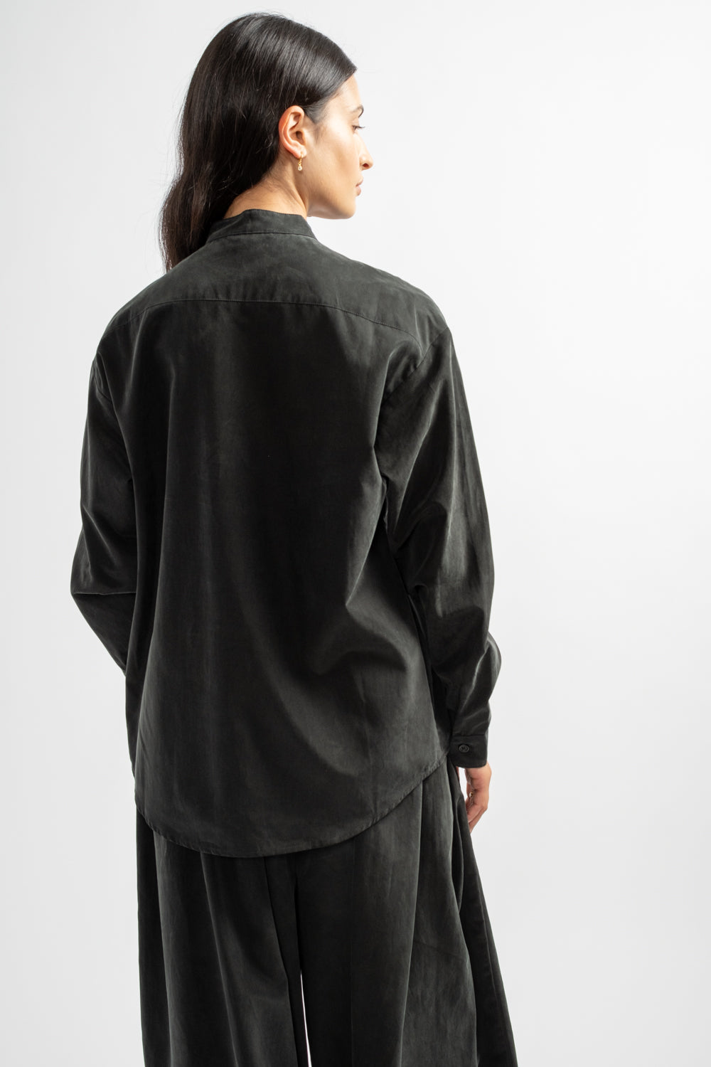 Mao Collar Shirt in Black