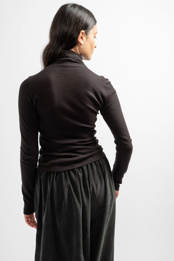 Turtle Neck L/S in Black