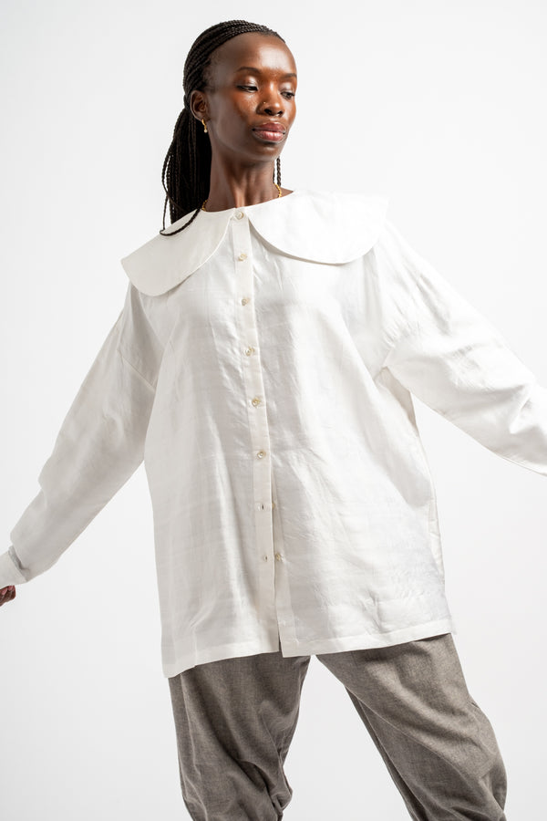 Round Collar Over Blouse in White