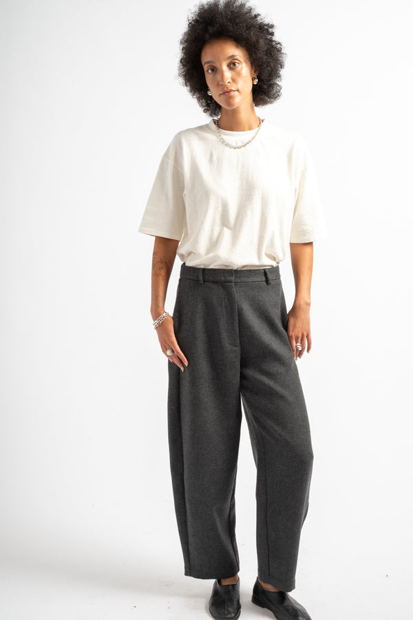 Wool Curved Pants