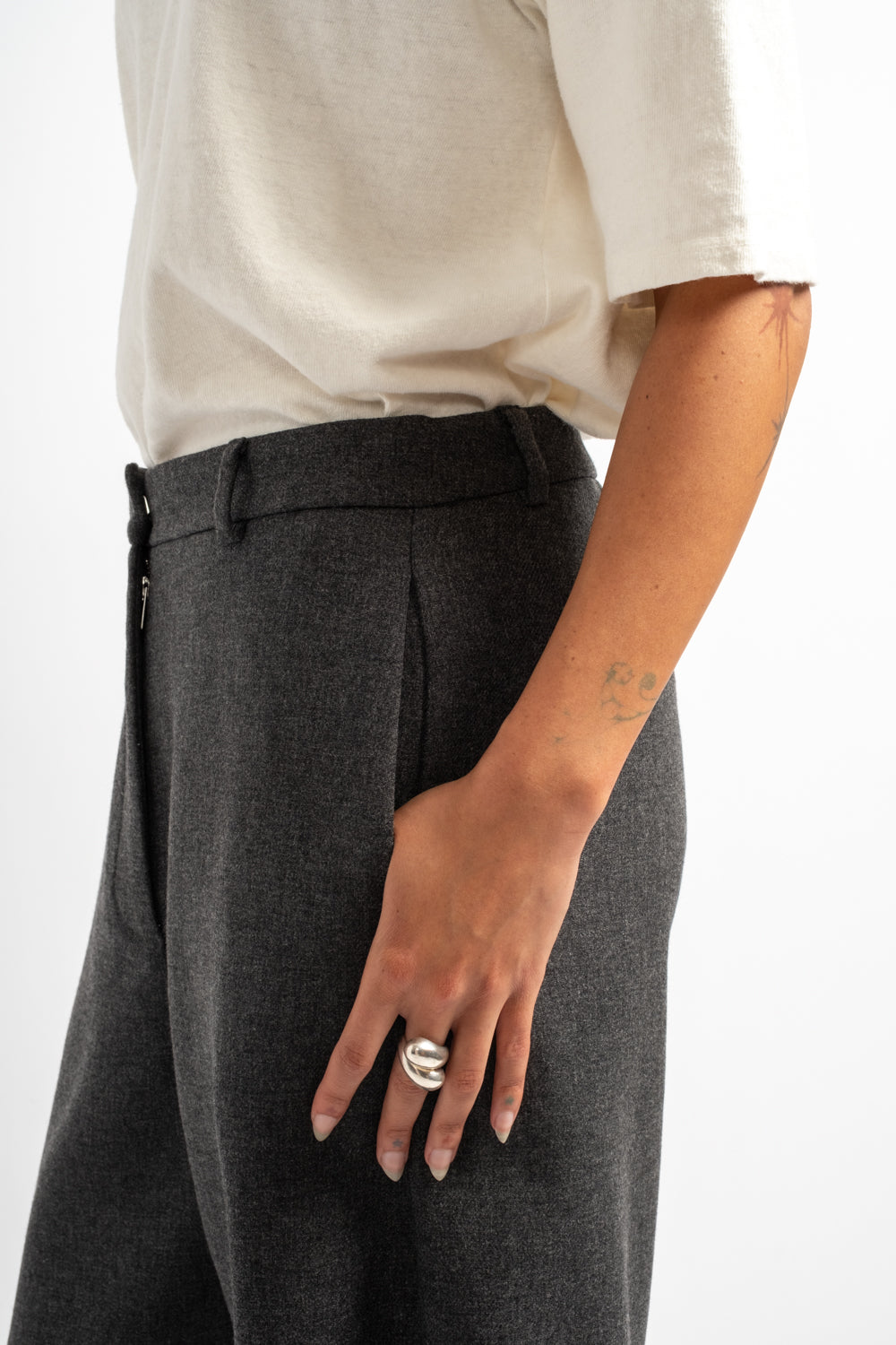 Wool Curved Pants