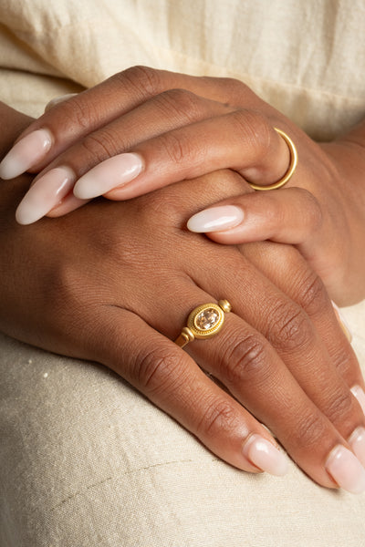 Champagne Diamond Swivel Ring