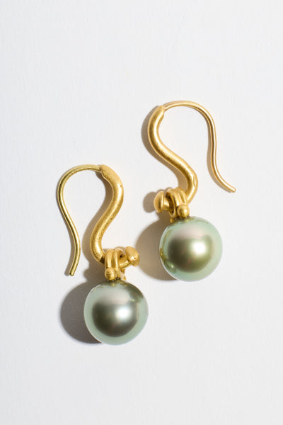 Linked Flawless Tahitian Pearl Earrings