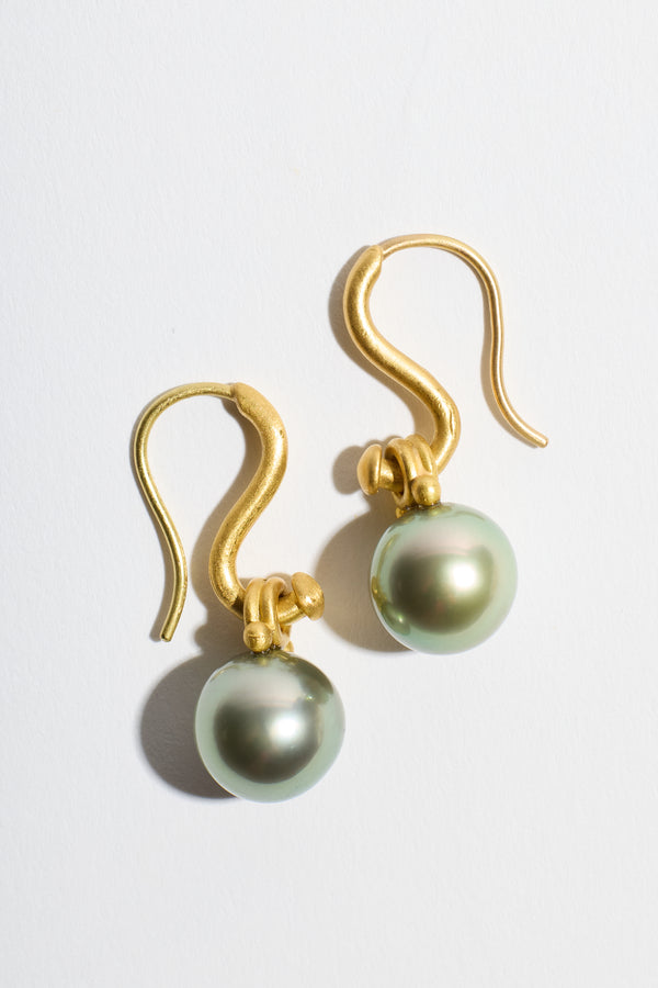 Linked Flawless Tahitian Pearl Earrings