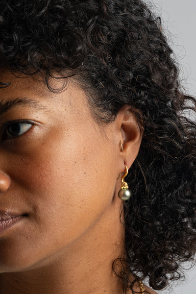 Linked Flawless Tahitian Pearl Earrings