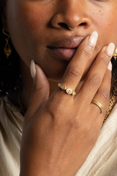 Tapered Bezel White Brilliant Diamond Ring