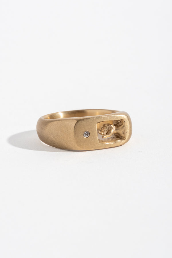9K + Diamond Dig Ring