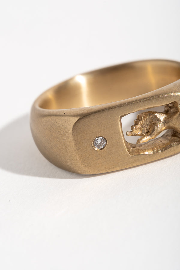 9K + Diamond Dig Ring