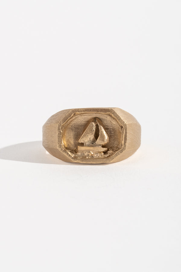 9K Sailboat Signet Ring