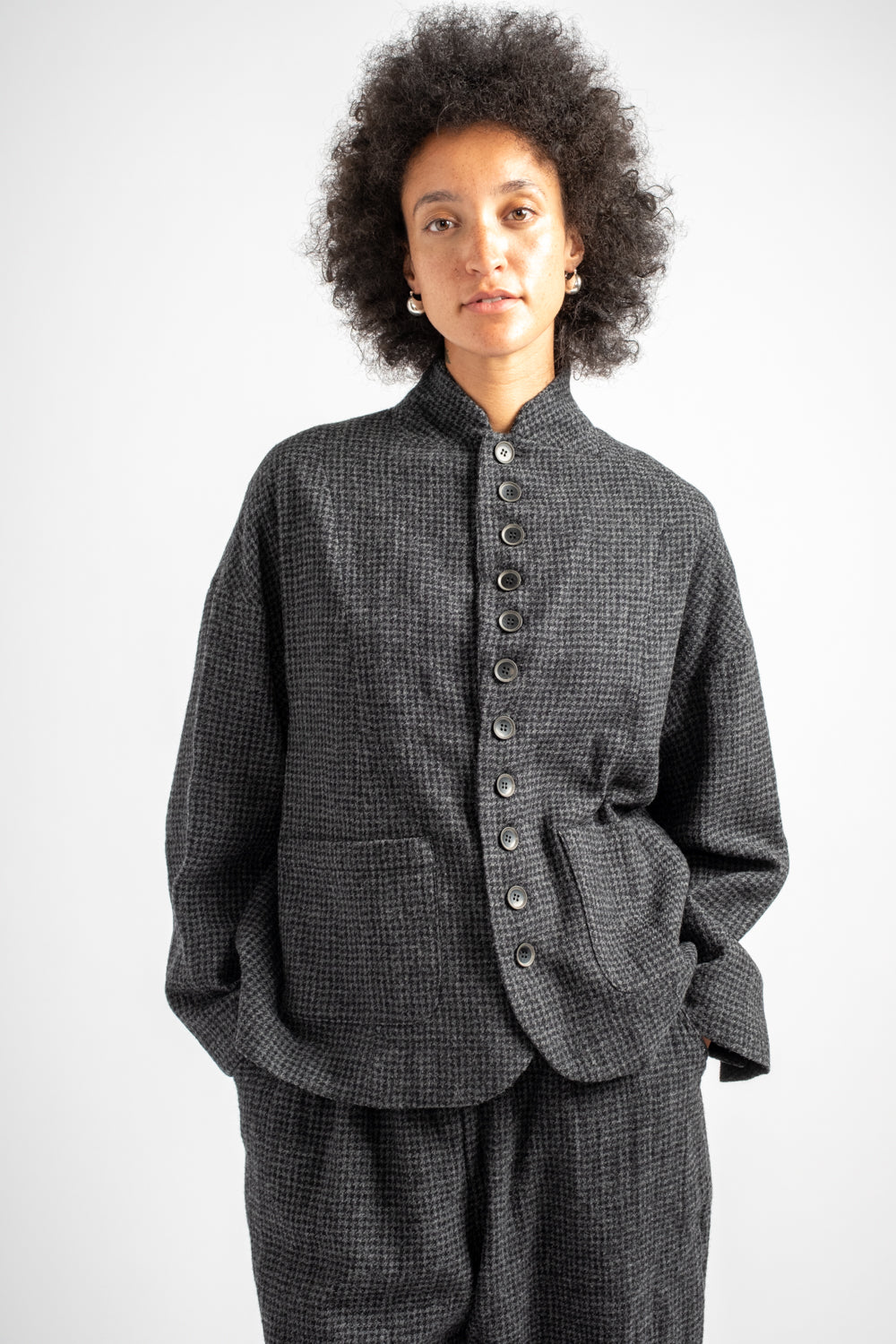 Wool Gauze Houndstooth Jacket in Charcoal