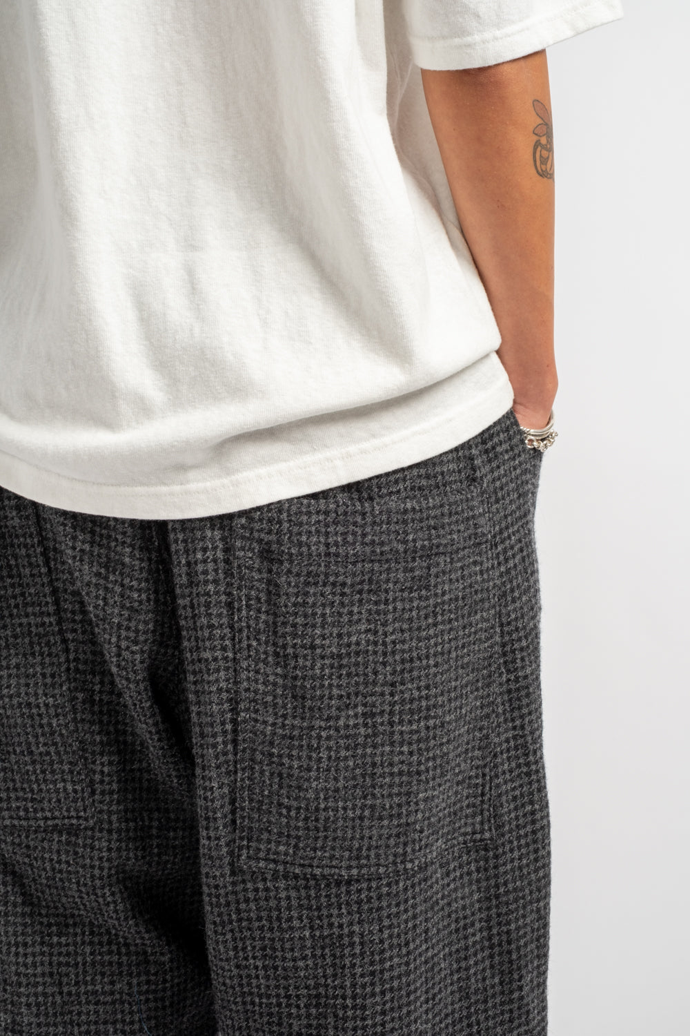 Wool Gauze Houndstooth Pants in Charcoal