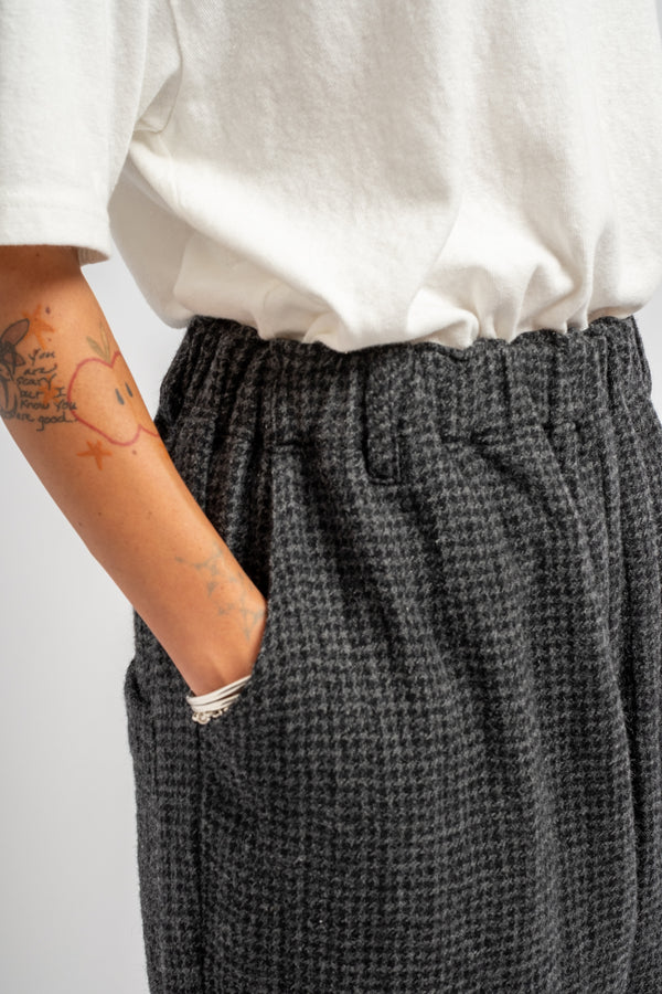 Wool Gauze Houndstooth Pants in Charcoal