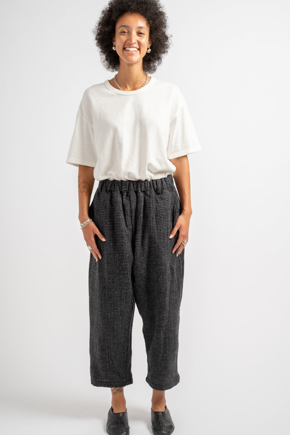 Wool Gauze Houndstooth Pants in Charcoal