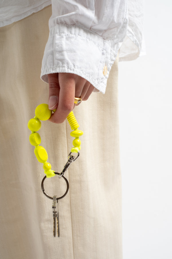 Perlenmix Short in Neon Yellow