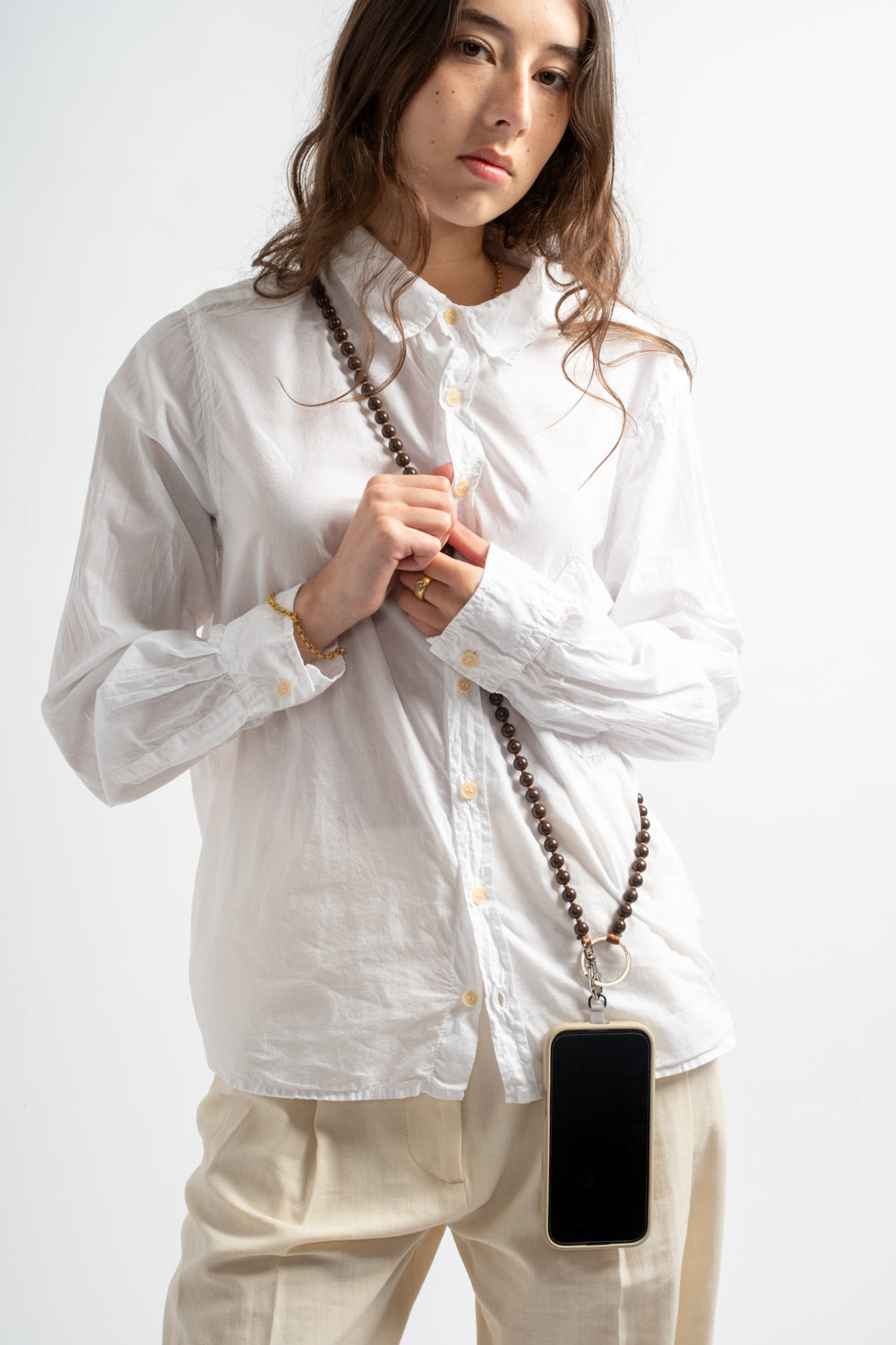 Phonenecklace in Brown