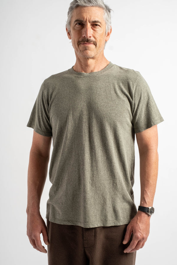 Heathered Jung Tee in Olive Green