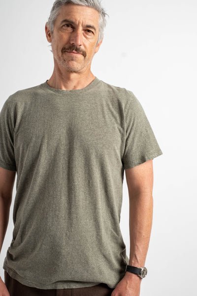 Heathered Jung Tee in Olive Green