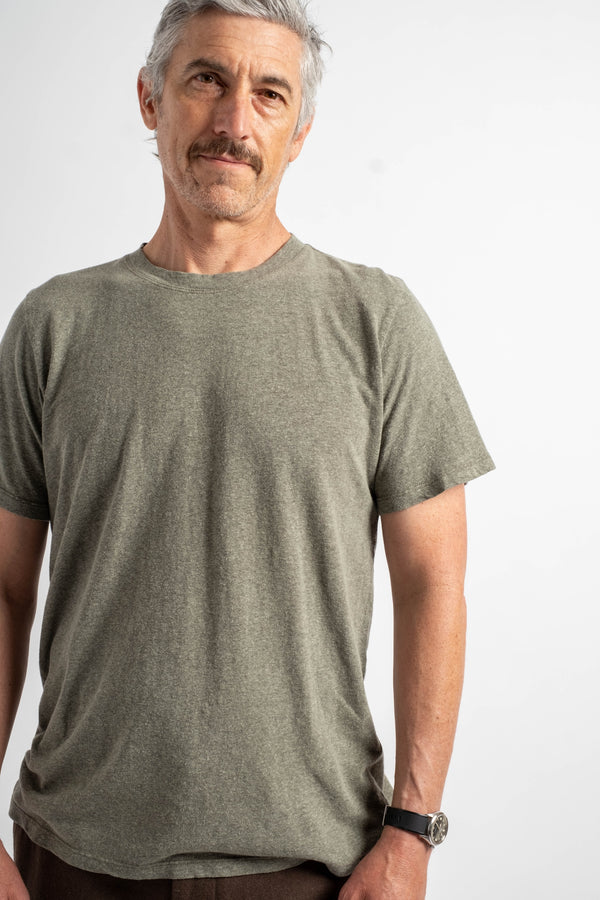 Heathered Jung Tee in Olive Green
