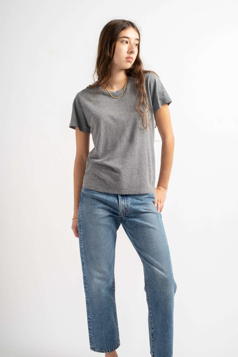 Heathered Lorel Tee in Diesel Gray