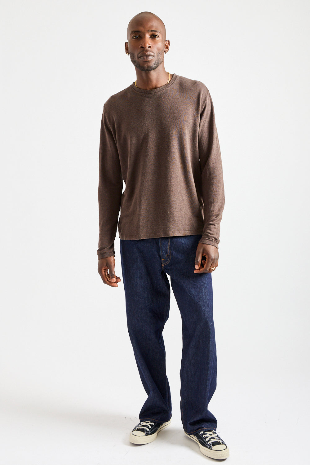 Mana10 100% Hemp Long Sleeve Tee in Coffee Bean