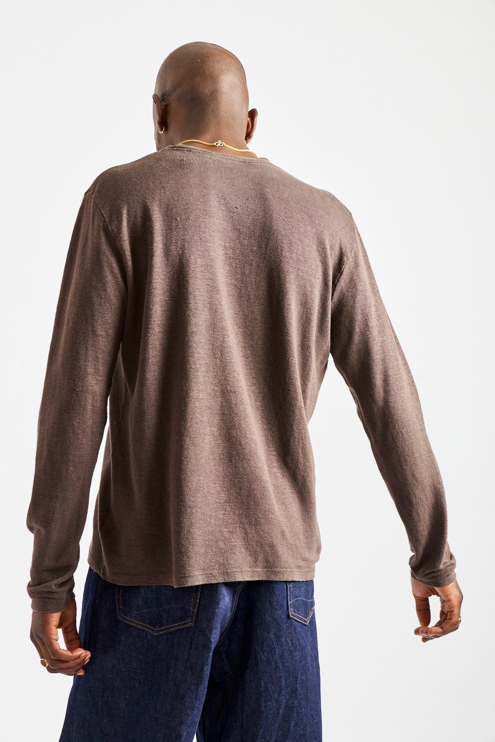 Mana10 100% Hemp Long Sleeve Tee in Coffee Bean