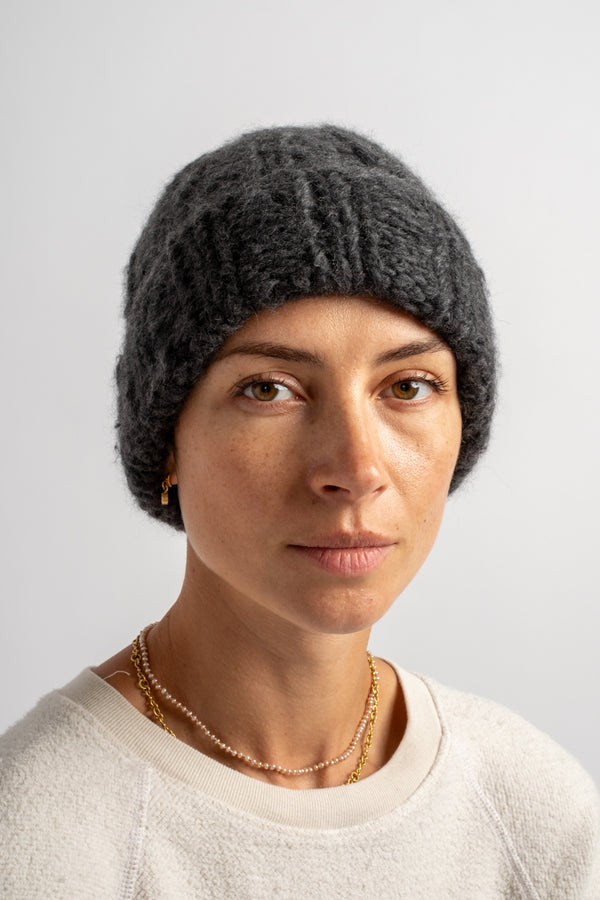 Cashmere Knitted Hat in Charcoal