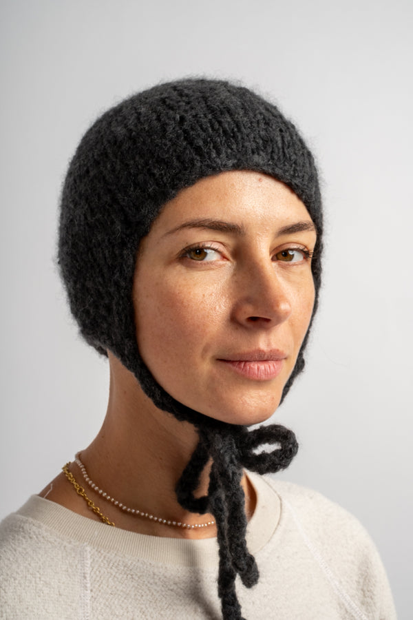 Cashmere + Silk Knitted Hat in Anthra