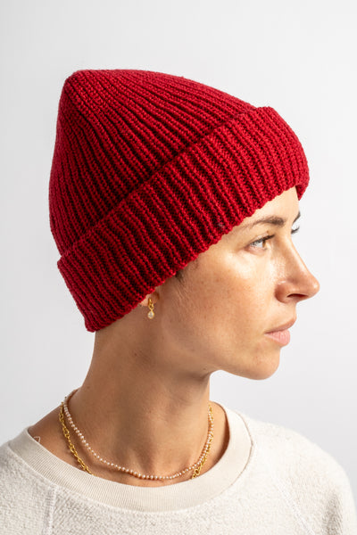 Wool Knitted Hat in Bordeaux