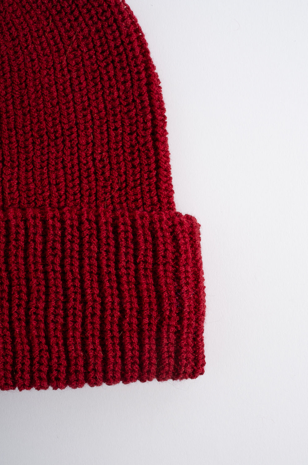 Wool Knitted Hat in Bordeaux