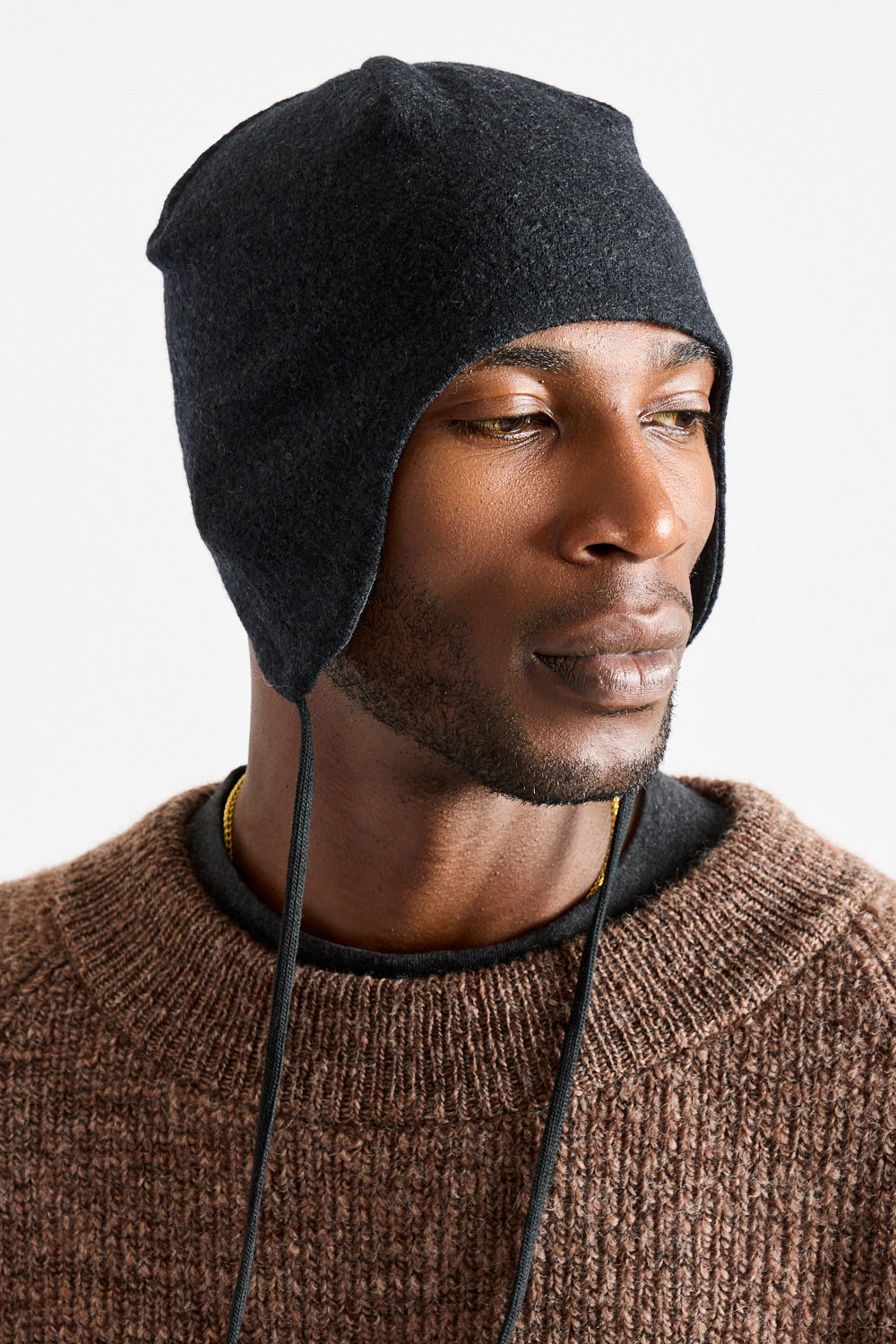 Ear Flap Cap in Black