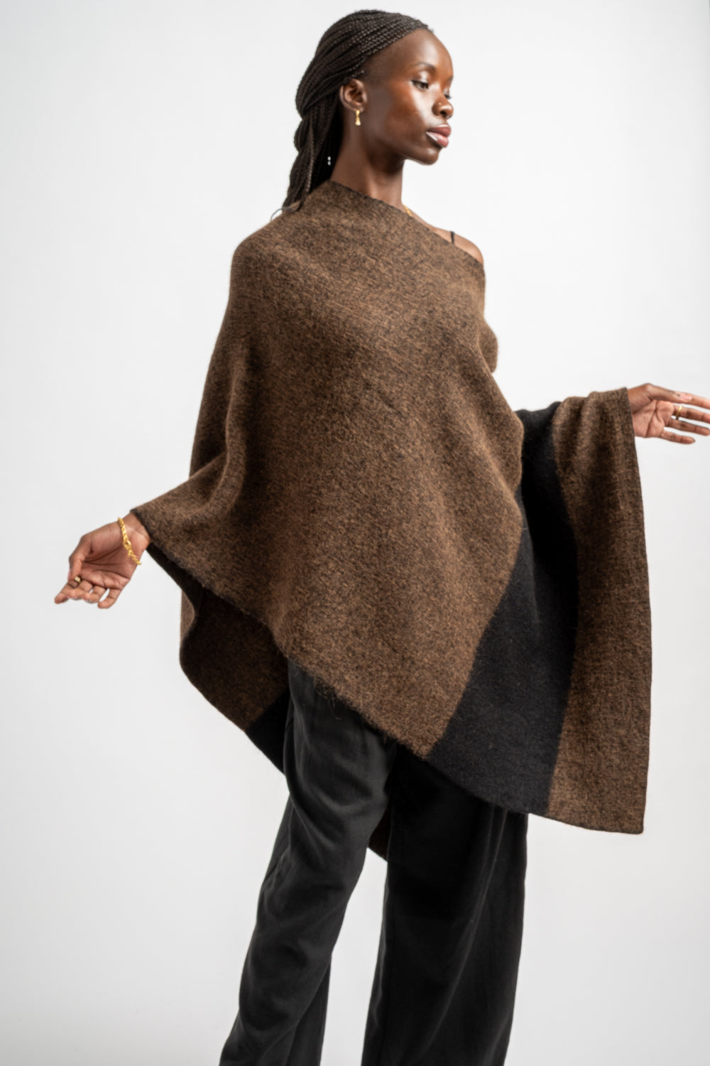 Block Poncho in Rust Marl + Black
