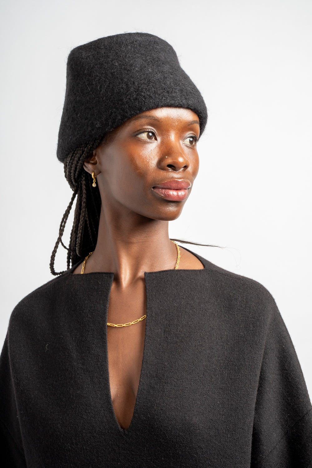 Felt Toque in Black