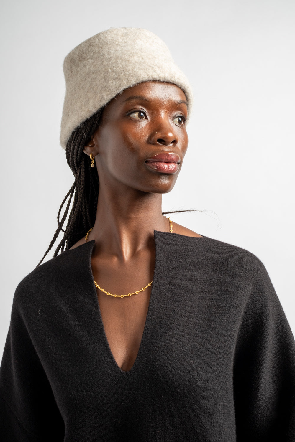 Felt Toque in Pebble
