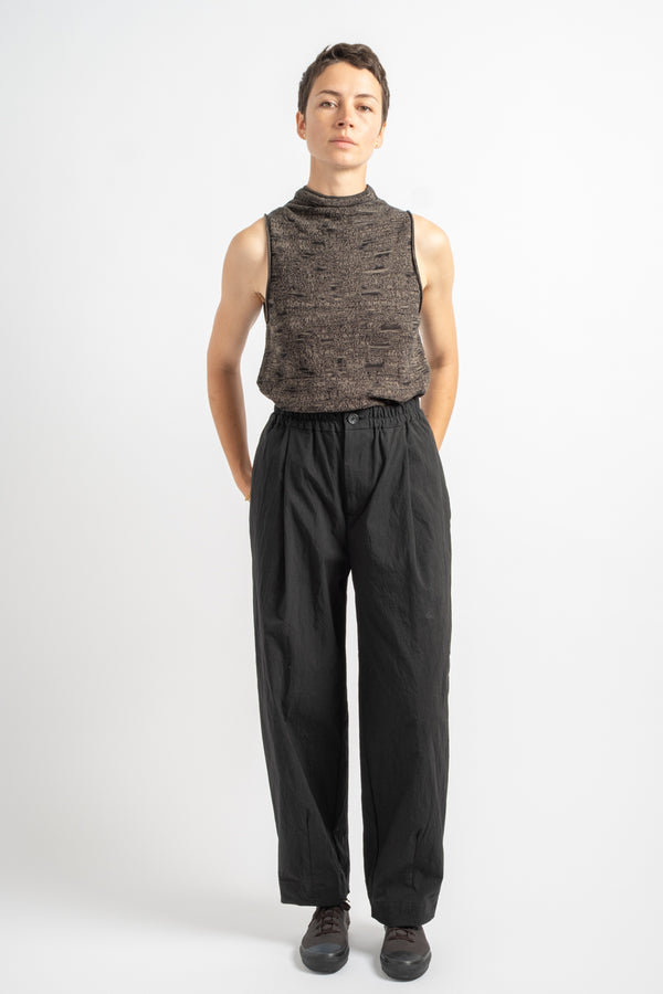 Taper Trousers in Black