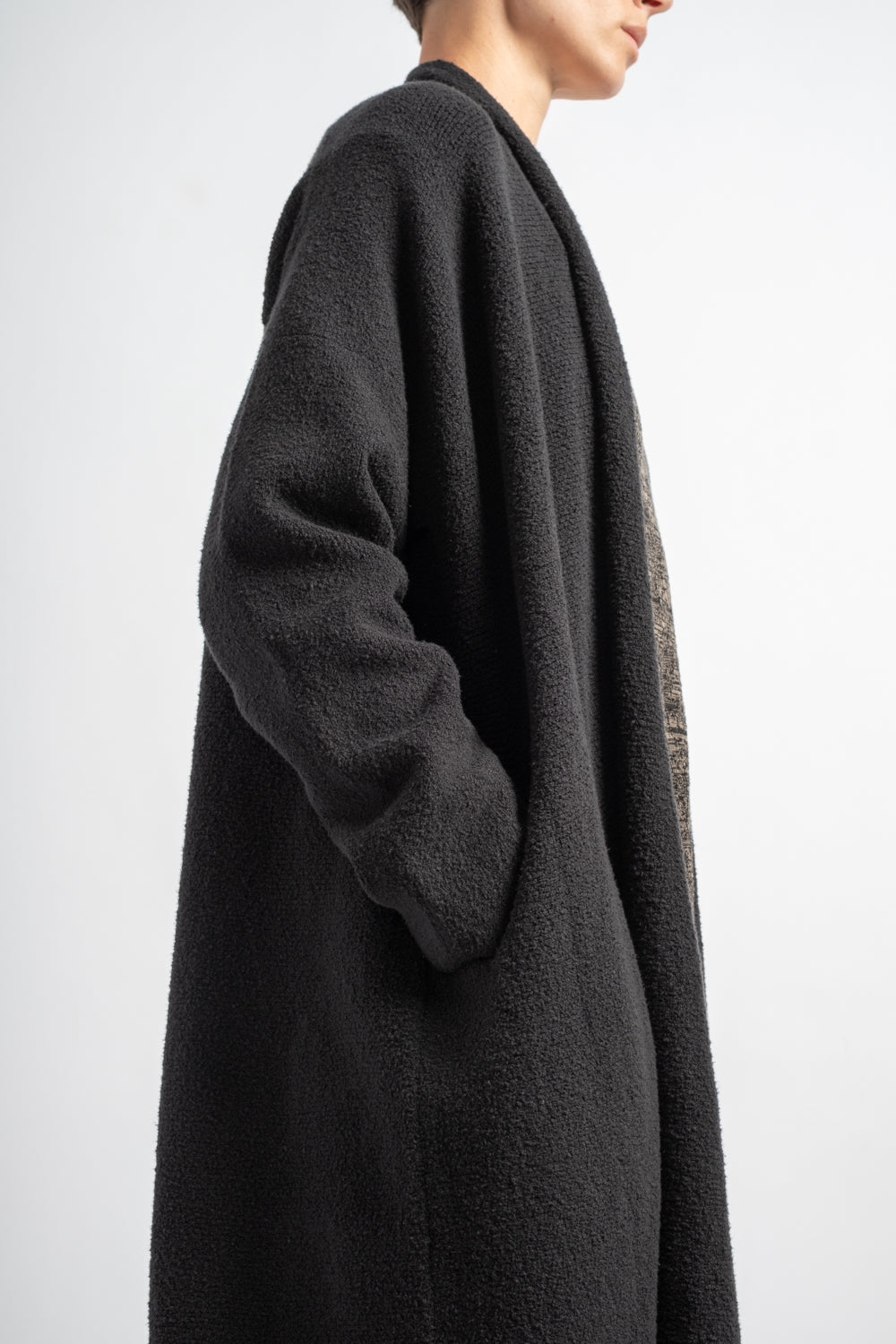 Uzbek Cardigan in Black