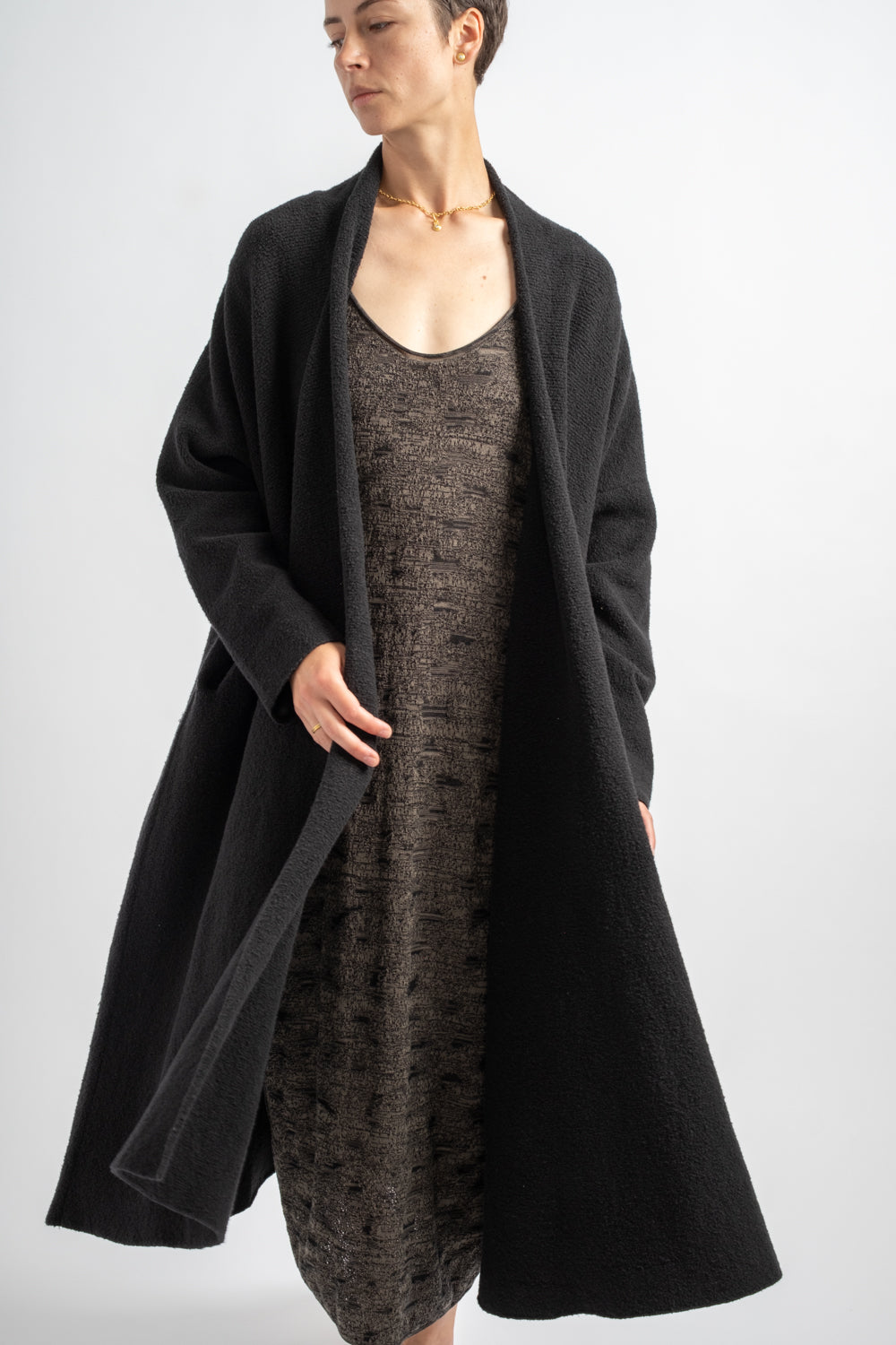 Uzbek Cardigan in Black
