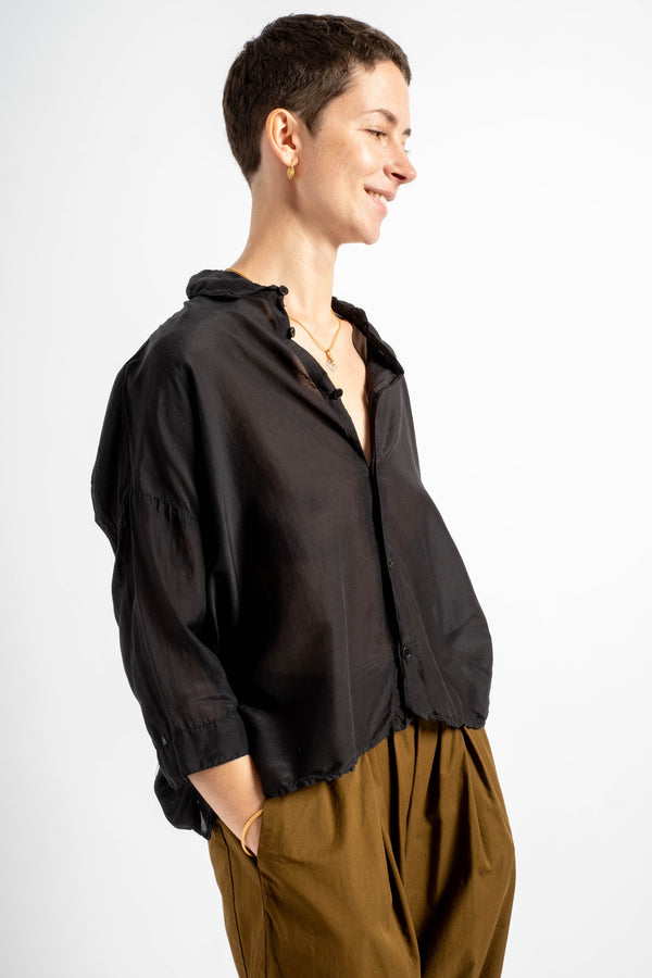 Cropped Boxy Shirt in Black
